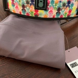 NEW Fleo shark leggings